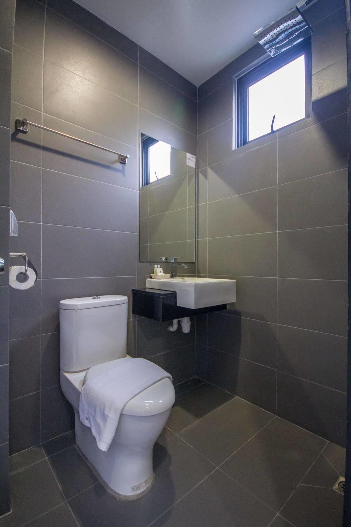 Chariton Hotel Alma Bukit Mertajam Kültér fotó