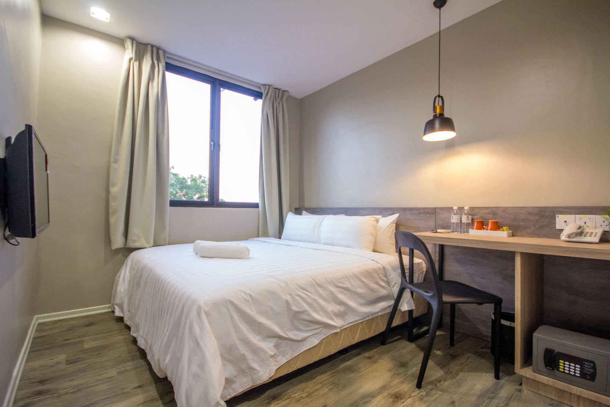 Chariton Hotel Alma Bukit Mertajam Kültér fotó